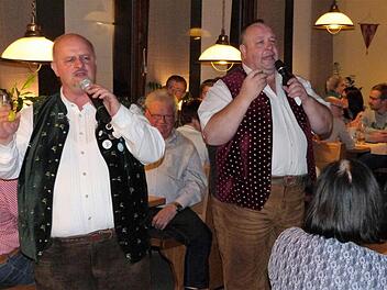 Die "Kulmbacher Stollmusikanten" wissen, wie sie ihr Publikum glücklich machen. Foto: Werner Reißaus