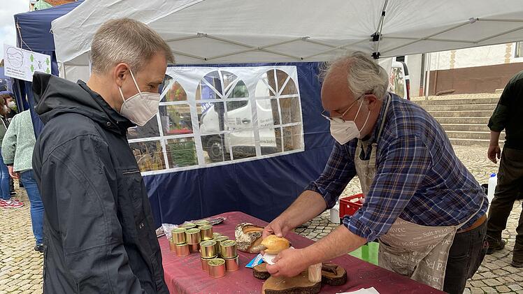 Nach einem Jahr Pause war wieder Regionalmarkt in Bad Brückenau.