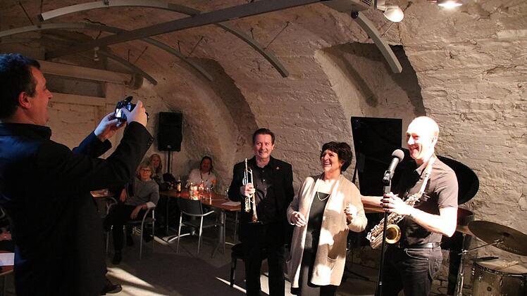 "Echoes of Swing" gastierte zum Start ihrer Jubiläumstournee in der Oberen Saline. Foto: Ralf Ruppert