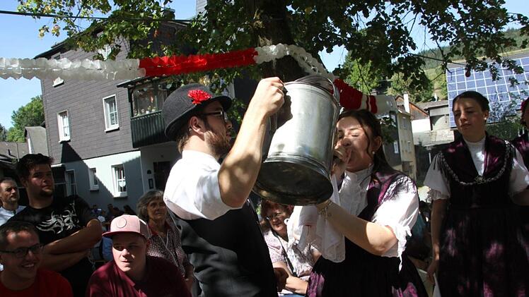 Ebersdorf hält auf seiner Kerwa die Traditionen hoch.Veronika Schadeck