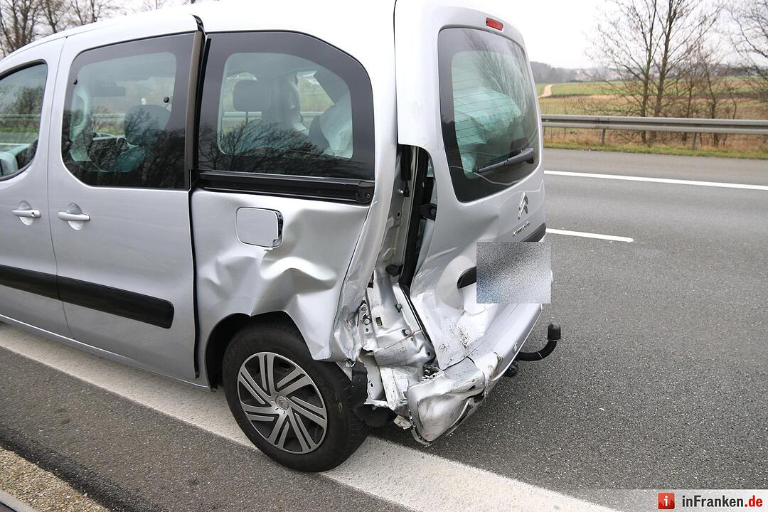 Unfall auf A3 bei Erlangen-West