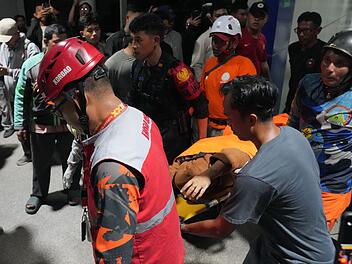 Zugungl&uuml;ck in Indonesien