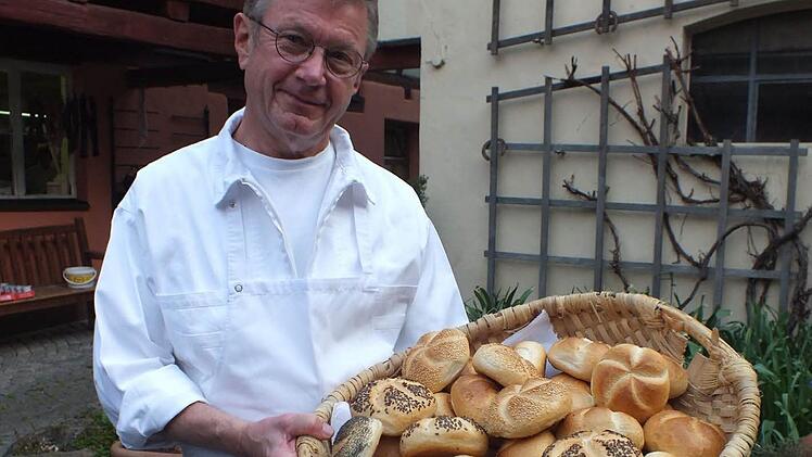 Die Bäckerei von Bäckermeister Franz Josef Lang besteht bereits seit 300 Jahren. Seine Vorfahren waren mit großer Wahrscheinlichkeit bei der Herstellung von "Kreuzerweck" beteiligt. Foto: Manfred Welker