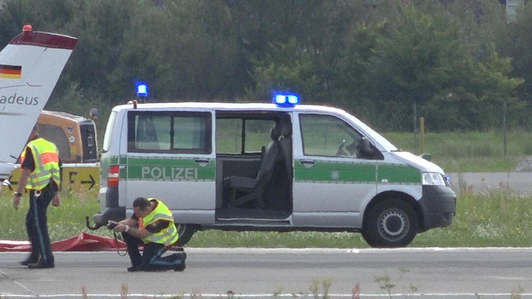 Cessna muss in Nürnberg notlanden - niemand verletzt