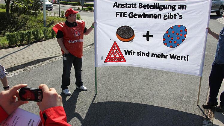 Mehr als einen Krapfen oder ein Ei fordern die FTE-Beschäftigten.