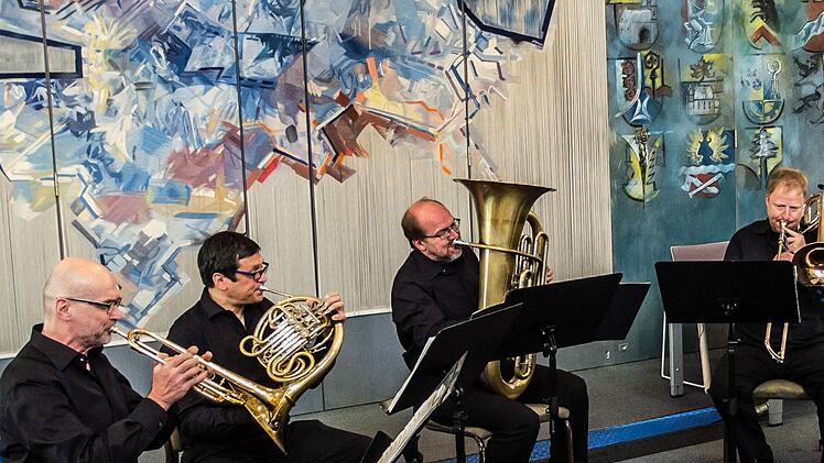 Das Blechbläserquintett der Bamberger Symphoniker gastierte am Coburger LandratsamtFoto: Jochen Berger