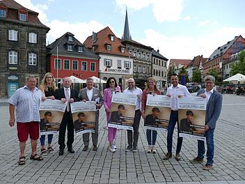 Lichtenfels: Stadt lädt zu Benefizkonzert mit Piano-Ausnahmetalent ein - Infos zu Programm und Stiftung