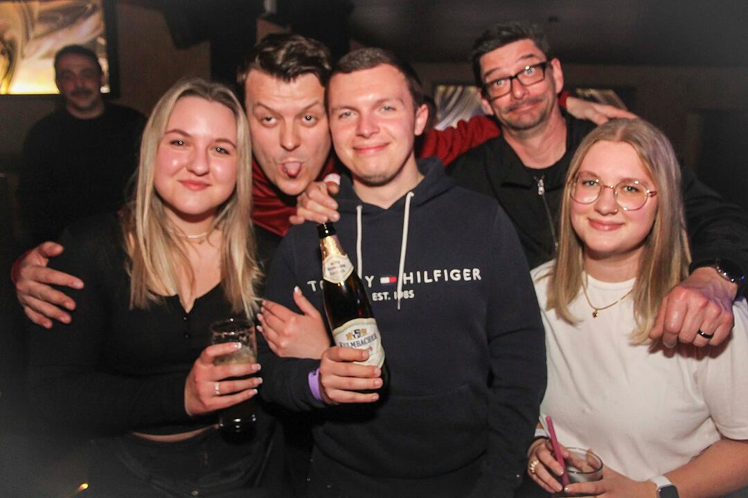 RADSPITZ live im Schwingen Nightlife