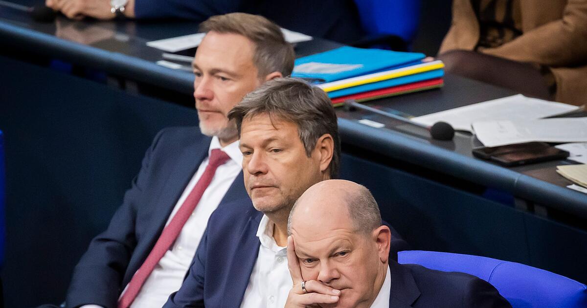 'Traffic light experiment has lost its legitimacy' - CSU vehemently calls ...