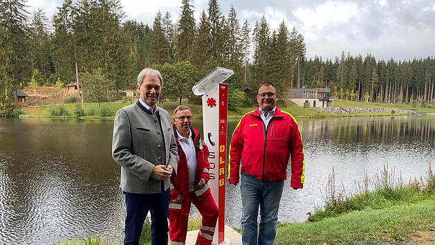 Windheim: Bj&ouml;rn Steiger Stiftung finanziert Notrufs&auml;ule am &Ouml;lschnitzsee