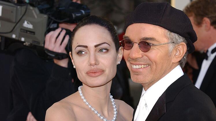 Ein wildes Paar, das für Aufmerksamkeit sorgte: Von 2000 bis 2003 war Billy Bob Thornton mit Angelina Jolie verheiratet.
