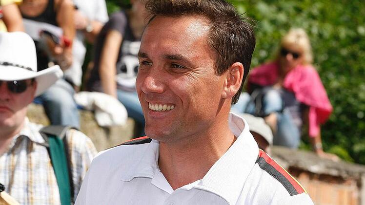 André Korff hat gut Lachen: Sein Damen-Team ist auf der Gewinnerspur. Foto: pr