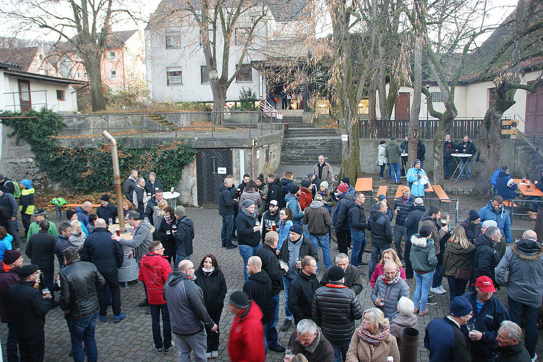 Bockbieranstich in Melkendorf: Gemeinde stellt eigenes Gebräu vor