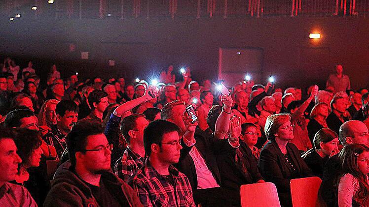 Die Bigband der Bundeswehr in der Münnerstädter Mehrzweckhalle. Foto: Dieter Britz