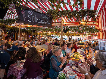 Nürnberger Altstadtfest feiert Pre-Opening mit Prominenz: Wir haben die Bilder