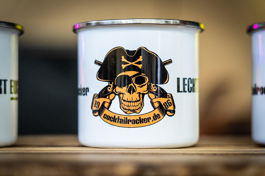 Mit vielen Top Tattookünstlern und Händlern.