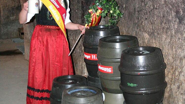 Bierkönigin Stefanie I. repräsentiert derzeit die vier Forchheimer Brauereien.