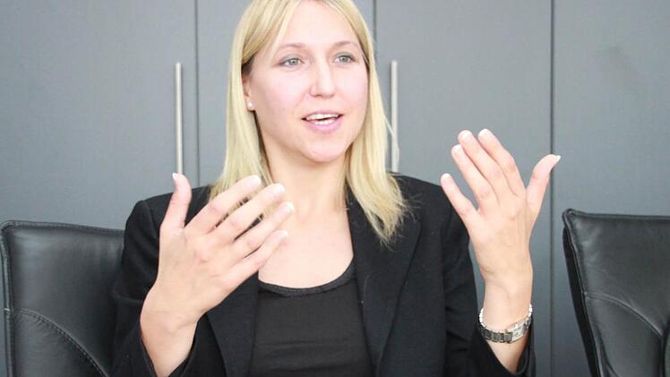 Silke Launert hat ein großes Aufgabengebiet zu betreuen. Als über die CSU-Landesliste gewählte Bundestagsabgeordnete ist sie seit einem Jahr für ganz Oberfranken zuständig. (Foto: Dagmar Besand)