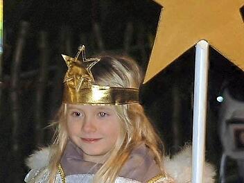 Ein bisschen Aufregung darf schon sein bei dem Engelchen Milena. Fotos: Gabi Arnold