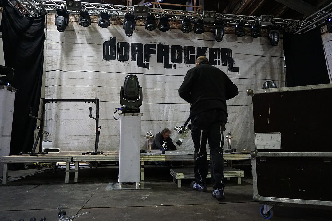 Backstage bei den Dorfrockern beim Eichenbühler Hoffest