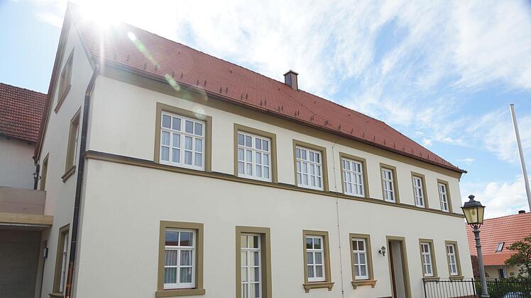 Der Obst- und Gartenbauverein übernimmt die Verwaltung der alten Schule. Archiv/Arkadius Guzy