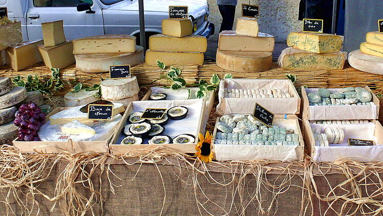 Käse auf dem Wochenmarkt