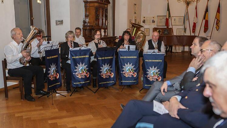 Die Bläsergruppe der Bamberger Polizei sorgte für musikalische Unterhaltung.Foto: Barbara Herbst