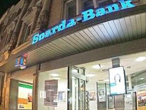 Verhältnismäßig gut ist die Sparda-Bank bislang durch die Corona-Pandemie gekommen. Die in Nürnberg ansässige Genossenschaftsbank ist seit 24 Jahren mit einer Filiale in Coburg in der Mohrenstraße vertreten.