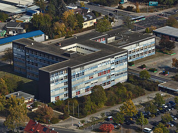 Bamberg: Generalsanierung der Blauen Schule beginnt - mit Planungsvergabe an Unternehmen