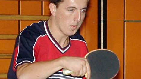 Der aus Wallenfels stammende Matthias Zeitler blieb  in seinen Einzeln unbezwungen und gewann ein Doppel mit Oliver Reinhardt. Foto: Hans Franz