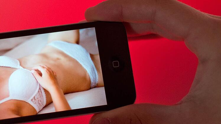 Sexuelle Belästigung: Ein fast 30-Jähriger aus dem südlichen Landkreis Forchheim wurde zu einer Freiheitsstrafe von drei Monaten verurteilt. Symbolbild: dpa