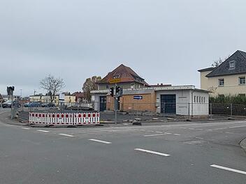 An der Ecke Callenberger Straße/Kanonenweg  wird eine neue Tankstelle gebaut.