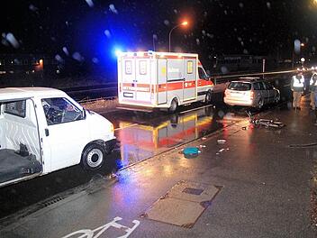 Am Donnerstagabend ereignete sich der zweite schwere Fahrrad-Unfall dieses Jahres am Berliner Ring. Foto: Ferdinand Merzbach
