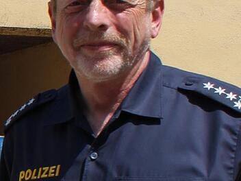 Am besten immer bei der Polizei melden