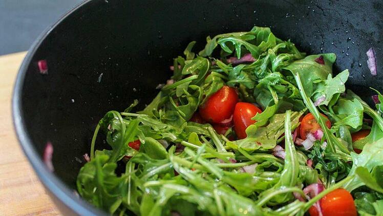 zubereitung-salat-feta