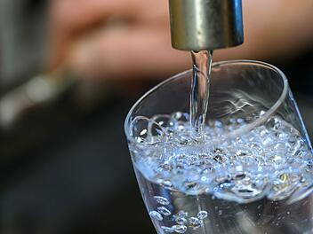 Brunnen am Domberg in Bamberg: Trinkwasser flie&szlig;t bald wieder