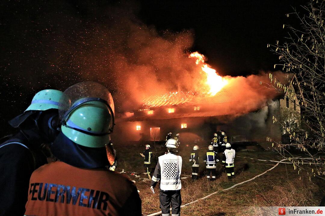 10.02.2016 Scheune brennt bei Burgebrach