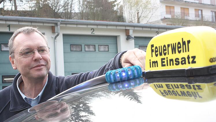 Dass Feuerwehrleute im Einsatz angep&ouml;belt werden, ist f&uuml;r Stadtbrandinspektor Harald Albert eine "Riesensauerei".