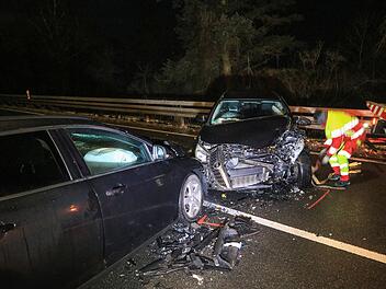 Geisterfahrerunfall auf Bundesstra&szlig;e endet glimpflich