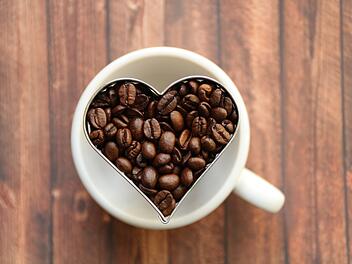 Der Kaffee am Morgen ist für viele Deutsche nicht mehr wegzudenken. Foto: Kranich17/pixabay.com.