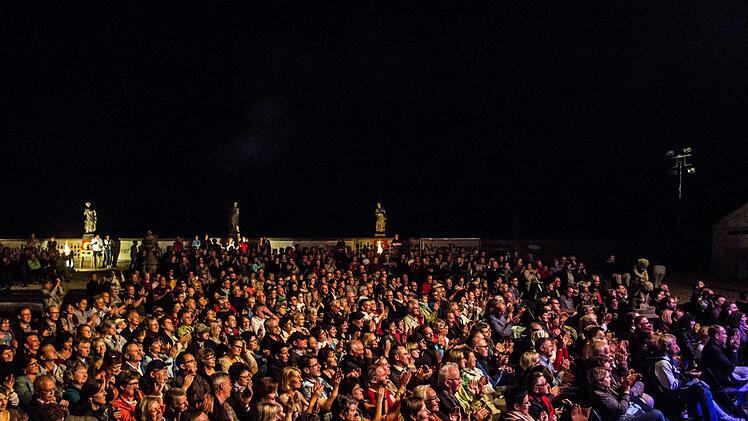 Impressionen vom Auftakt des Tambacher Sommers mit Willy AstorFoto: Jochen Berger