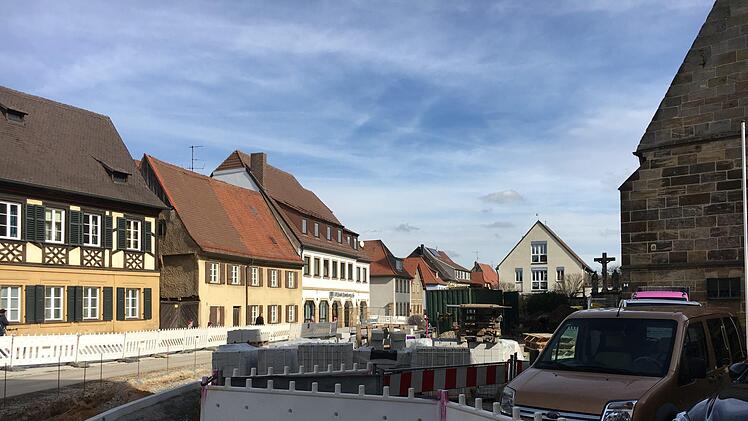 Die Großbaustelle in HallstadtFoto: Anette Schreiber
