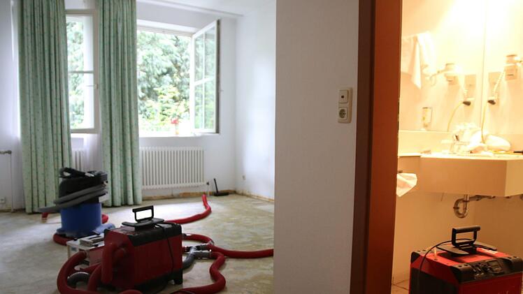 Auch drei der insgesamt 103 Gästezimmer des "Achat Plaza" wurden überflutet und müssen komplett renoviert werden Foto: Andreas Schmitt