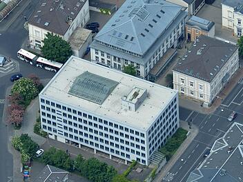 Ein umstrittenes Großprojekt führte zu Misstönen bei den Haushaltsberatungen der Stadt Bamberg. Die Freien Wähler lehnen das acht Millionen Euro teuere Bürgerrathaus ab - und auch den Haushalt 2016.  Foto: Ronald Rinklef