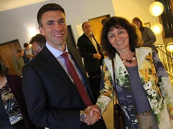 Stefan Müller (CSU) gewann das Direktmandat,  Martina Stamm-Fibich (SPD)  wird wohl über die Liste in den Bundestag einziehen.