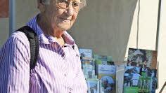 Agnes Herbert ist mit 95 Jahren das älteste Mitglied des FAV. Sie wanderte die ganze Strecke mit.