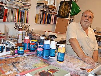 Georg Baier in seinem Atelier in Falkendorf  Foto: Bernhard Panzer