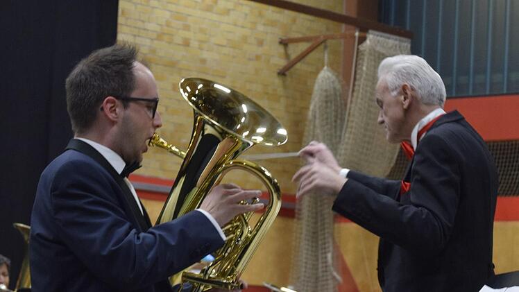 Solist Tobias Epp brillierte mit dem Euphonium.