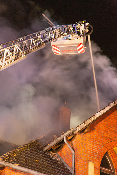 Coburg: Rettungseinsatz nach Brand in Mehrfamilienhaus