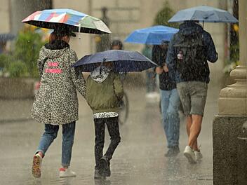 Ist die Sonne bald wieder weg? Meteorologen vermuten Regen und Gewitter